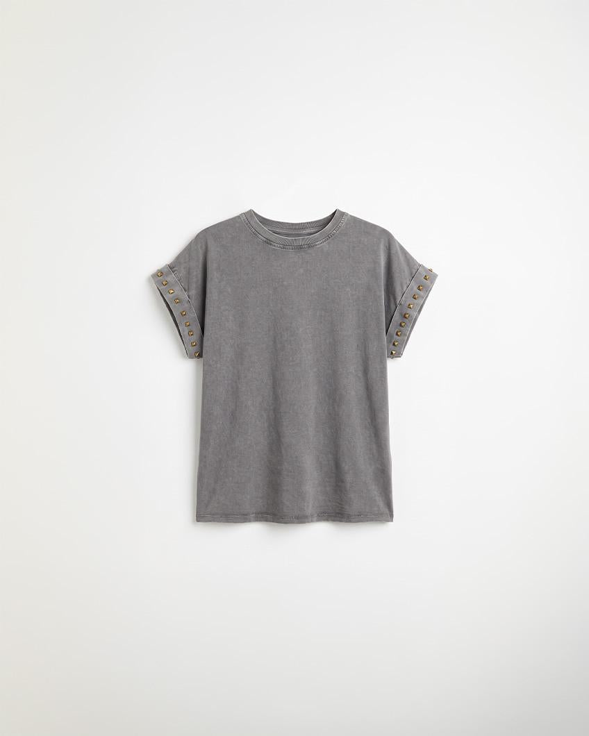 CAMISETA TACHUELAS MANGA CORTA