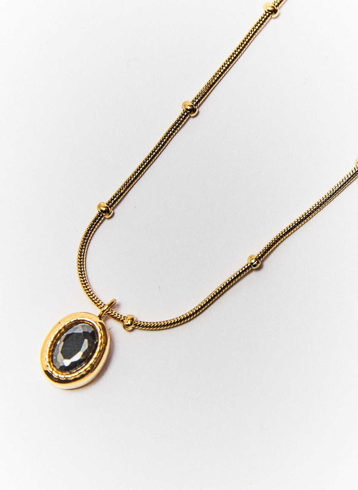 COLLAR EFECTO PIEDRA CADENA