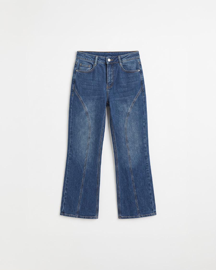 JEANS STRAIGHT DETALLE COSTURA